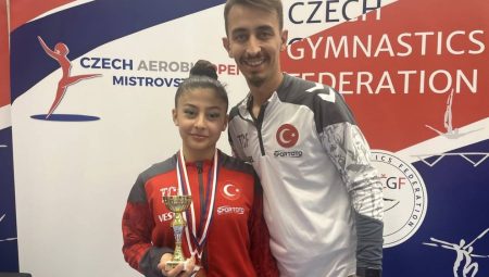 Ekin Çınar, Aerobic Czech Open’da Altın Madalya Kazandı 